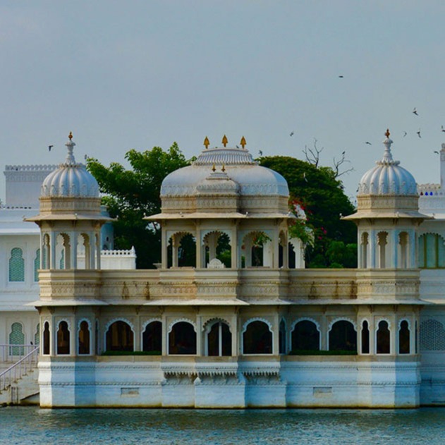 udaipur palace rajasthan
